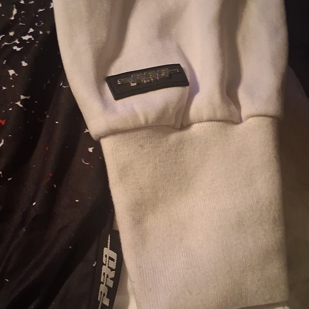 clearence from $400 Bulls Red and White hoodie - Picture 6 of 16